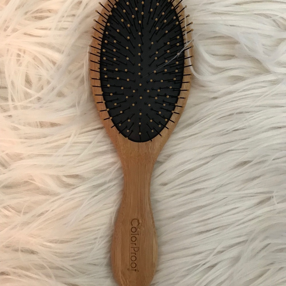 color proof hair brush